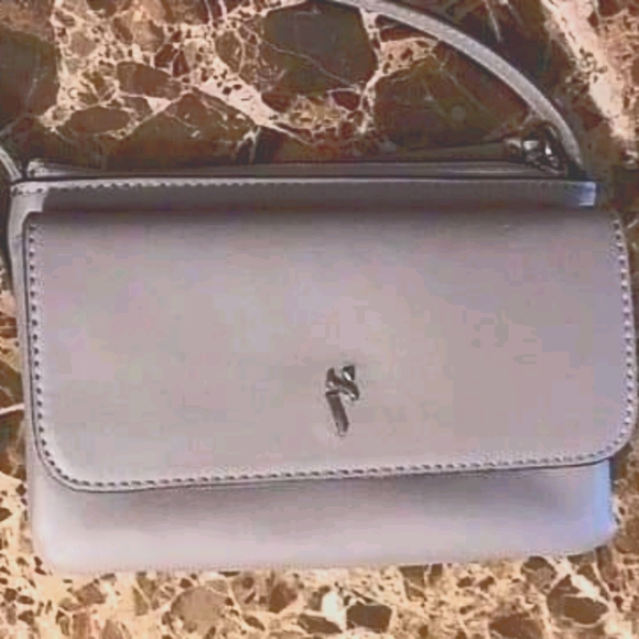 Like New Simply Vera Mini Crossbody - Picture 2 of 7